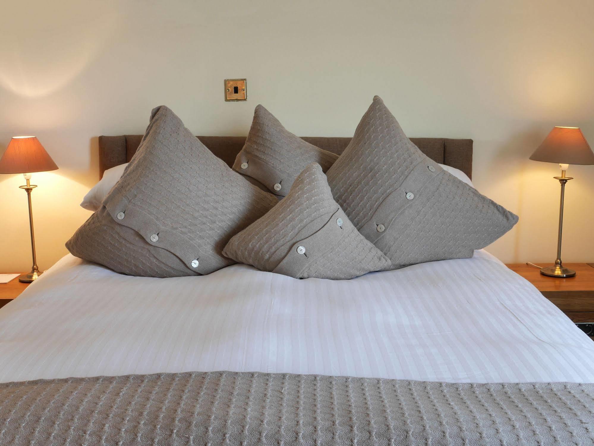 פורט אפין The Pierhouse Hotel מראה חיצוני תמונה
